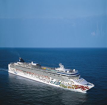 Norwegian Gem © Norwegian Cruise Line