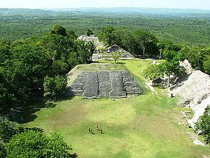 Maya-Zeremonienstätte Xunantunich in Belize