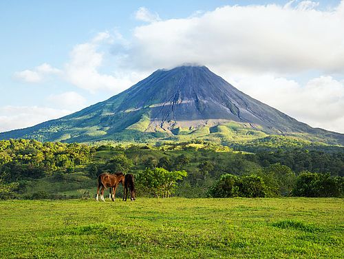 Arenal Nationalpark mit Vulkan Arenal