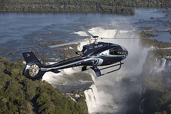Helikopterflug über die Iguazu-Wasserfälle