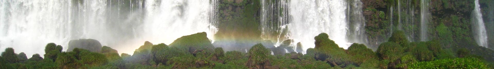 Ein toller Blick auf die einmaligen Iguazu Wasserfälle
