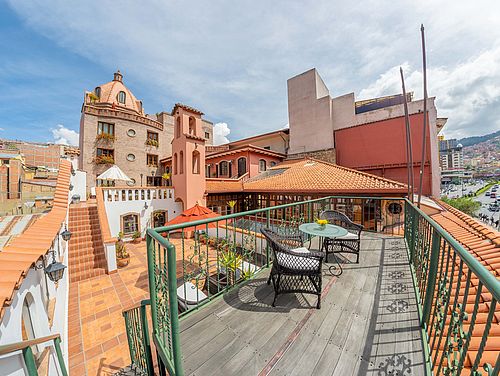 Dachterrasse des Hotels La Casona mit Blick auf La Paz