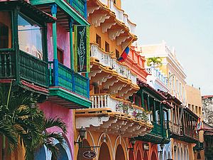 Bunte Häusserfassaden in Cartagena 