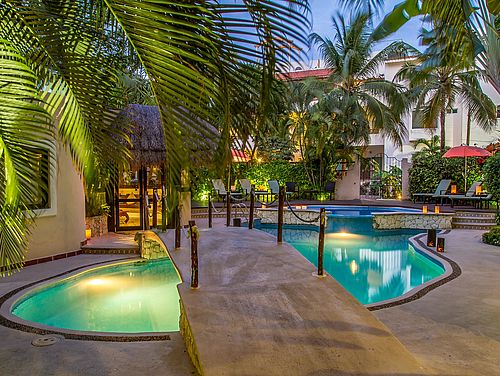 Hotel Riviera Pool