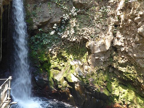 Oropendula-Wasserfall bei Rincón de la Vieja